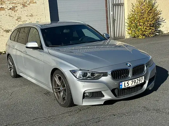 BMW 320I 2013 photo 2