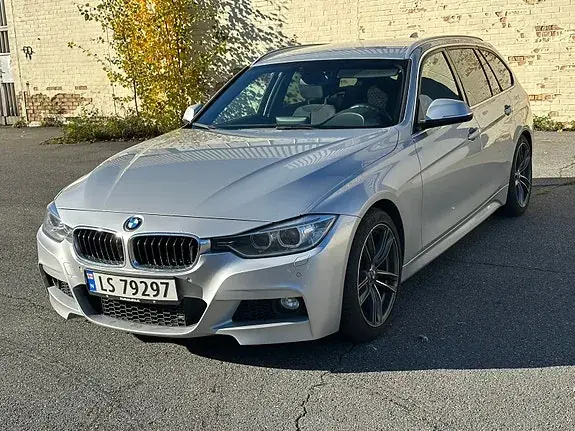 BMW 320I