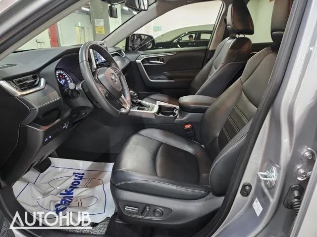 Toyota Rav4 2021 photo 5