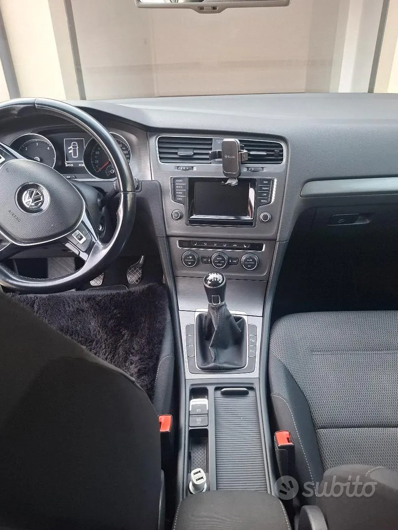 Volkswagen Golf 2026 photo 4