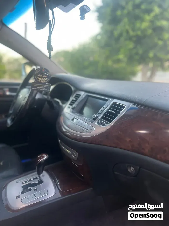 Genesis G70 2010 photo 3