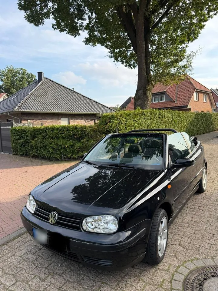 Volkswagen Golf Cabrio