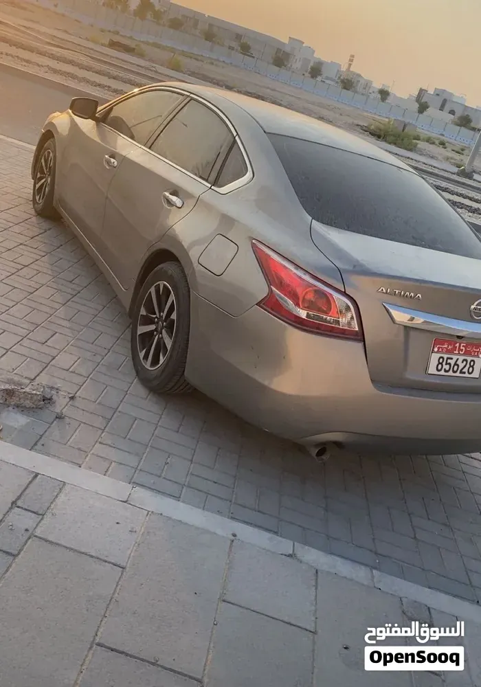 Nissan Altima 2013 photo 3