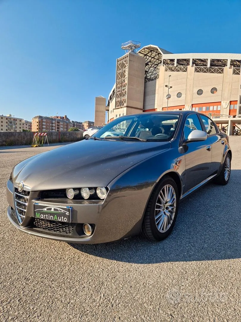 Alfa Romeo 159