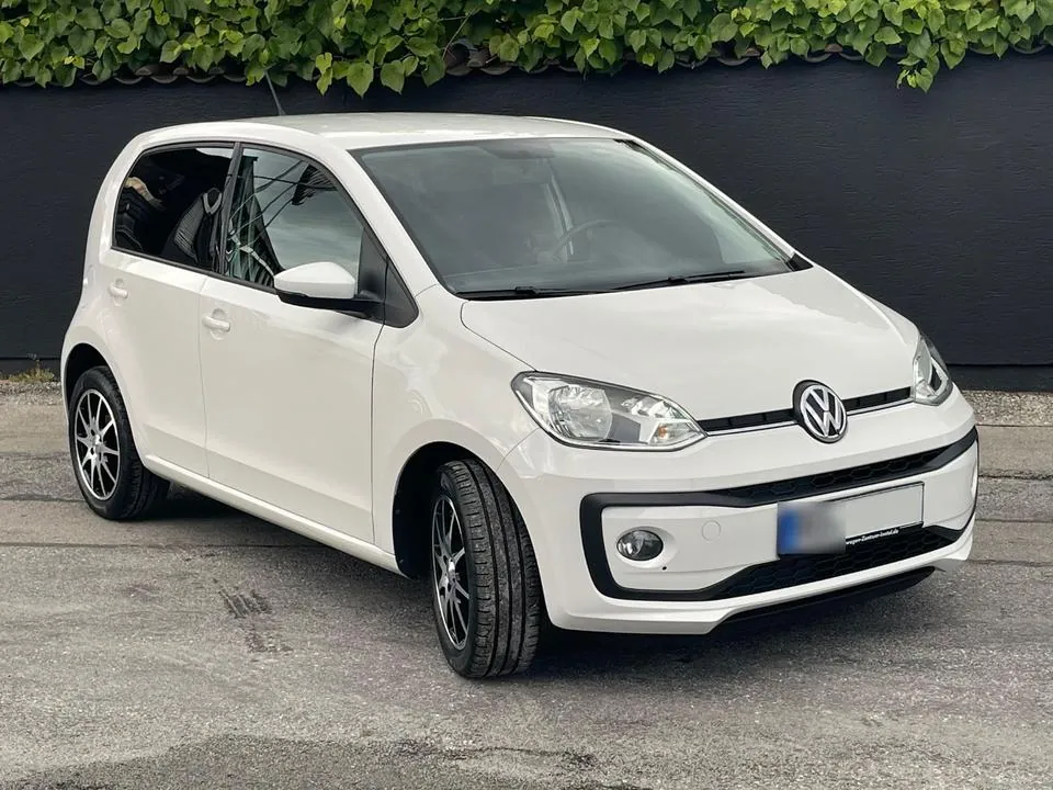 Volkswagen Up
