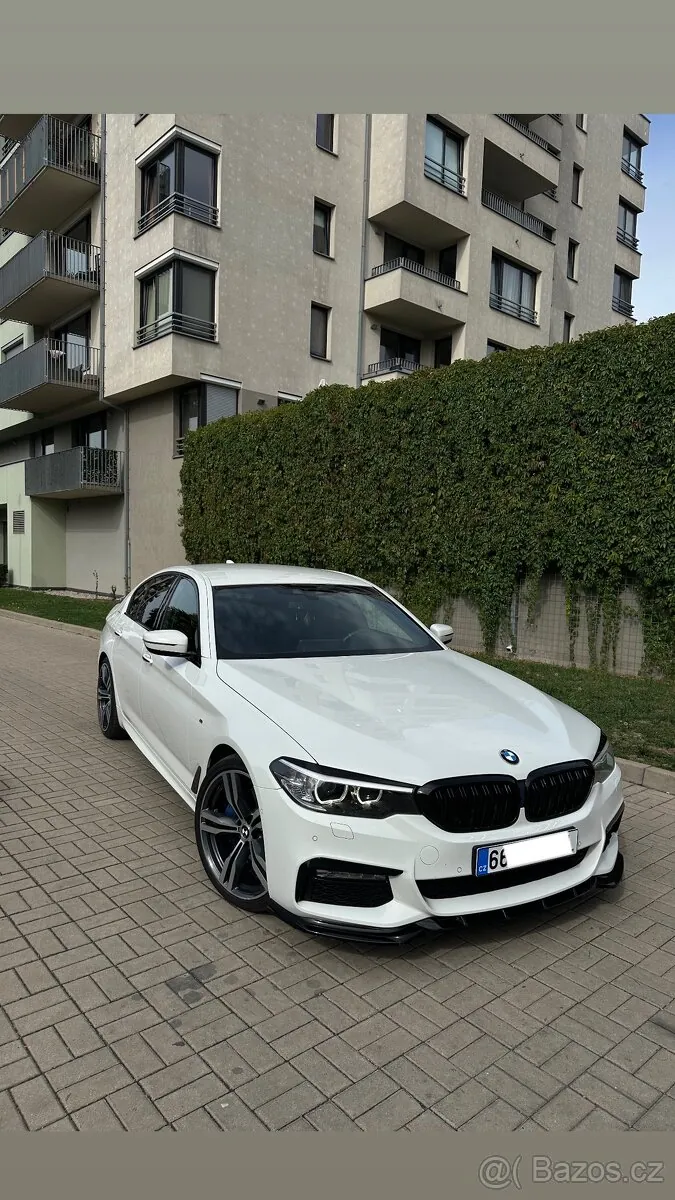 BMW 5 G30 2017 photo 5