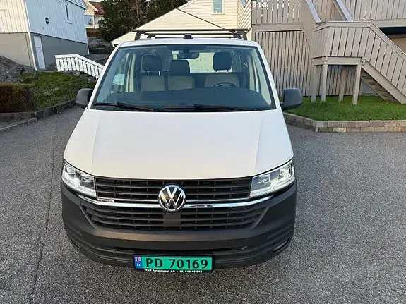 Volkswagen Transporter 2021 photo 3