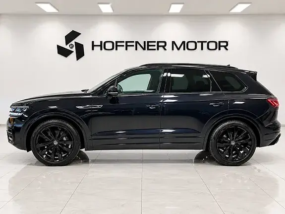 Volkswagen Touareg 2022 photo 2