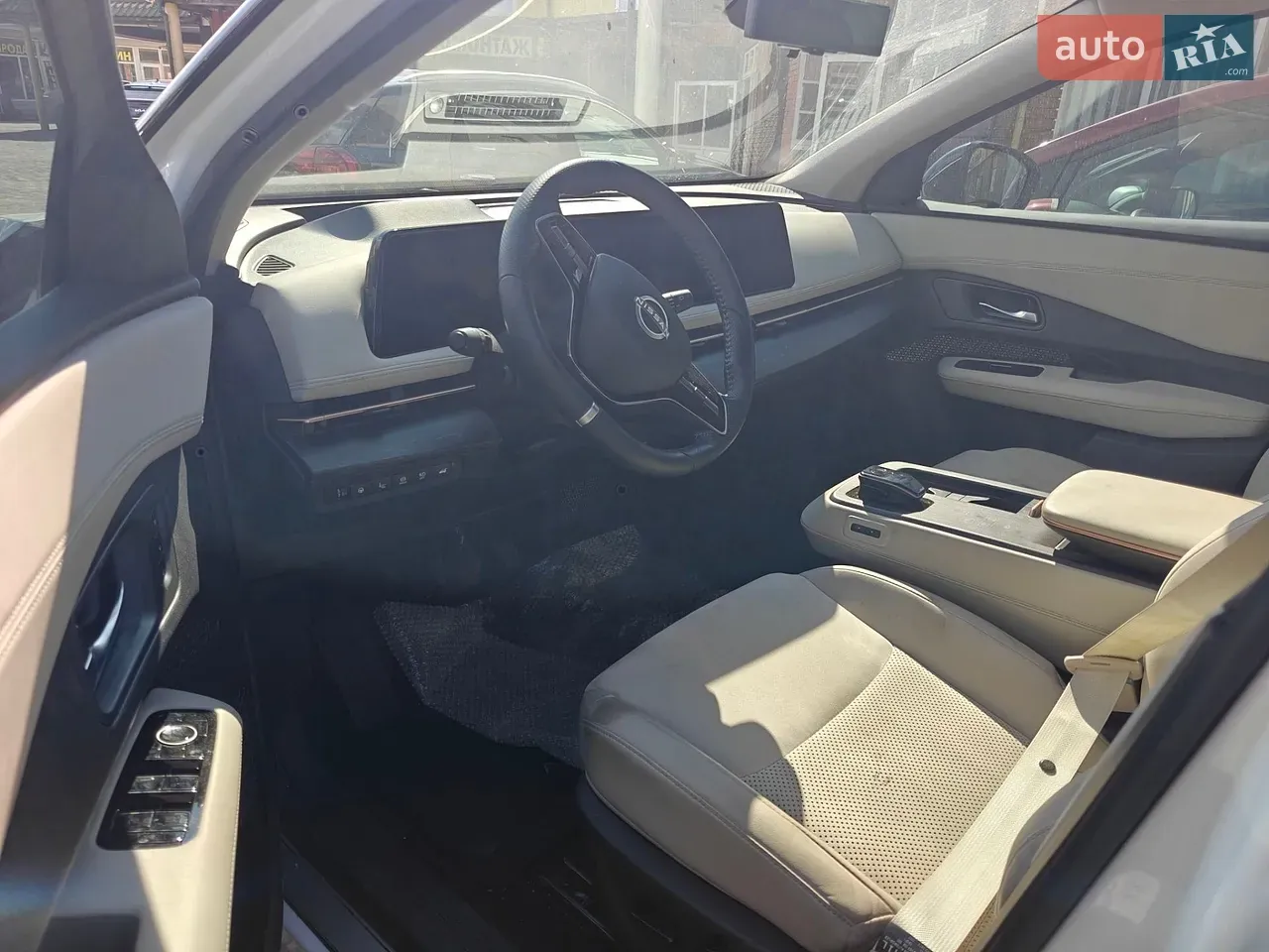 Nissan Ariya 2023 photo 3