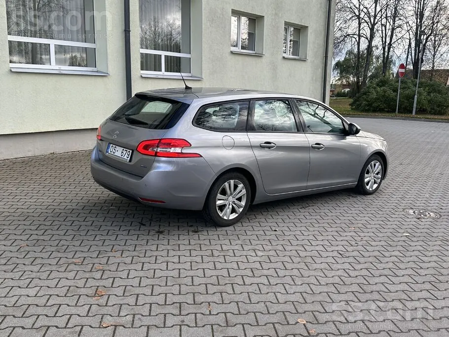 Peugeot 308 2015 photo 3