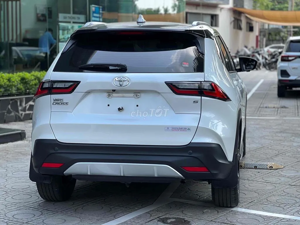 Toyota Yaris Cross 2024 photo 4