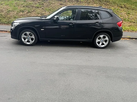 BMW X1 2011 photo 2