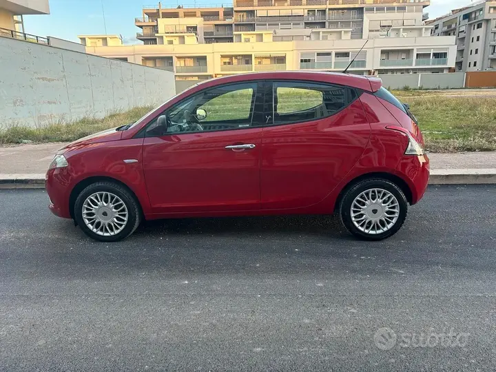 Lancia Ypsilon 2016 photo 4