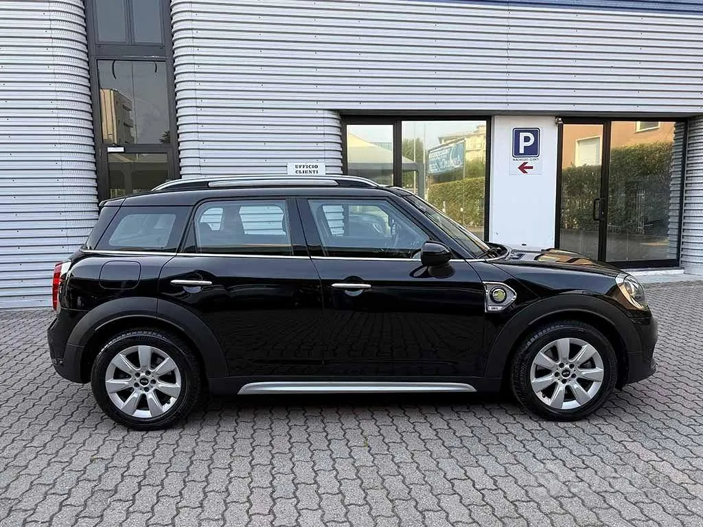 Mini Countryman 2019 photo 4