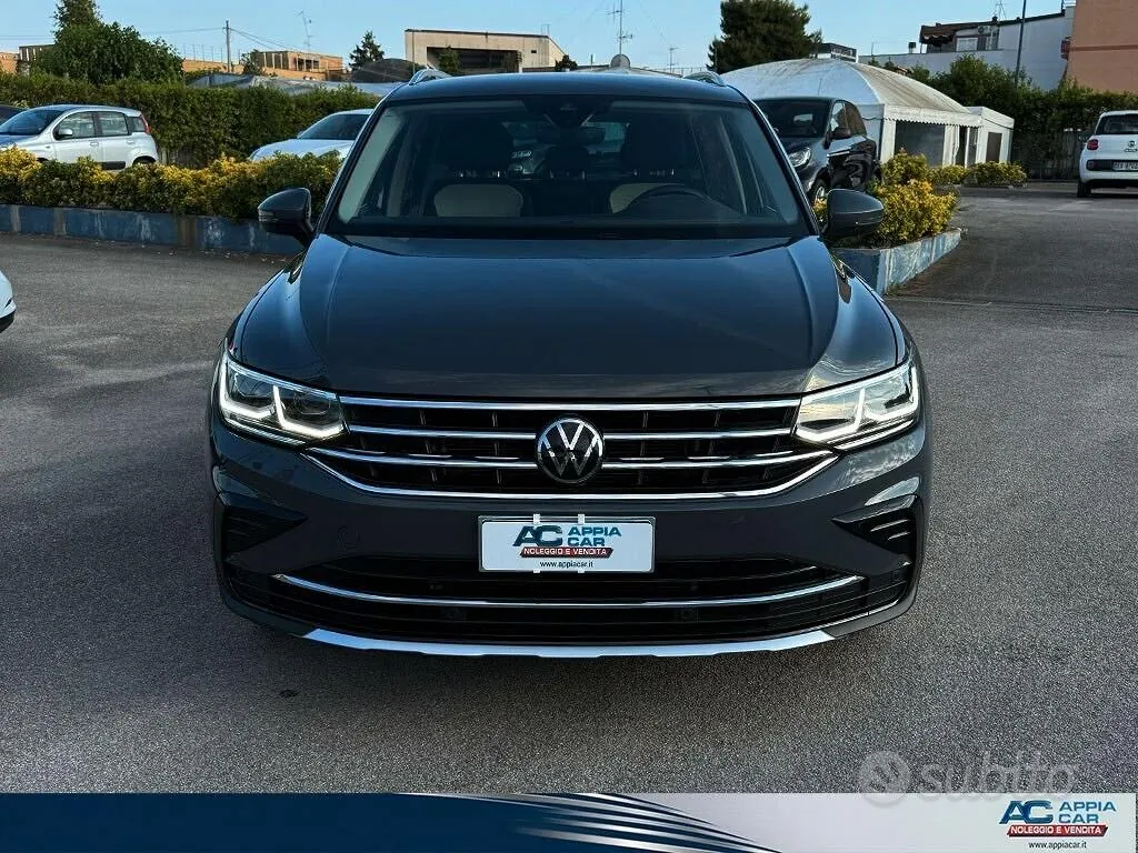 Volkswagen Tiguan 2022 photo 2