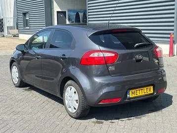 Kia Rio 2012 photo 3