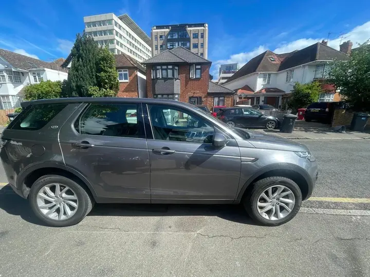 Land Rover Discovery Sport
