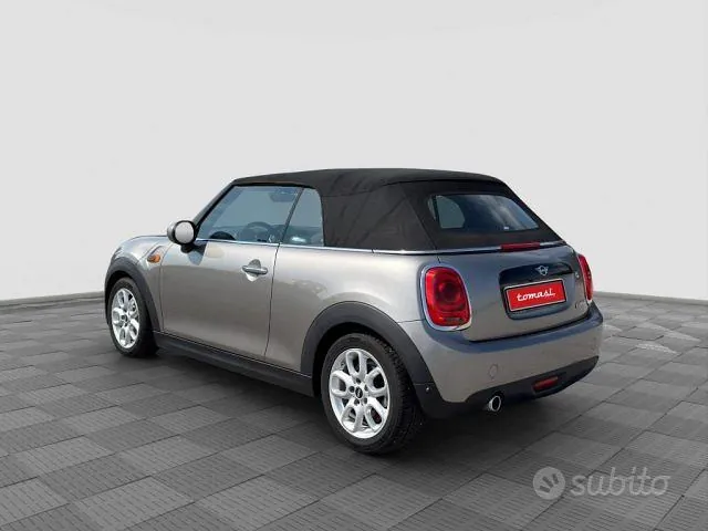 Mini Mini Cabrio 2019 photo 3