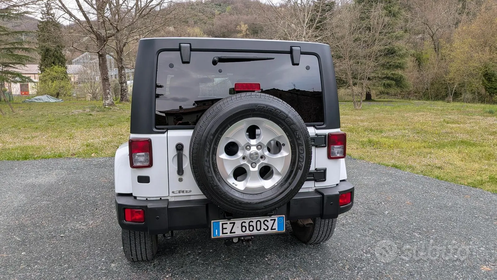 Jeep Wrangler 2015 photo 2