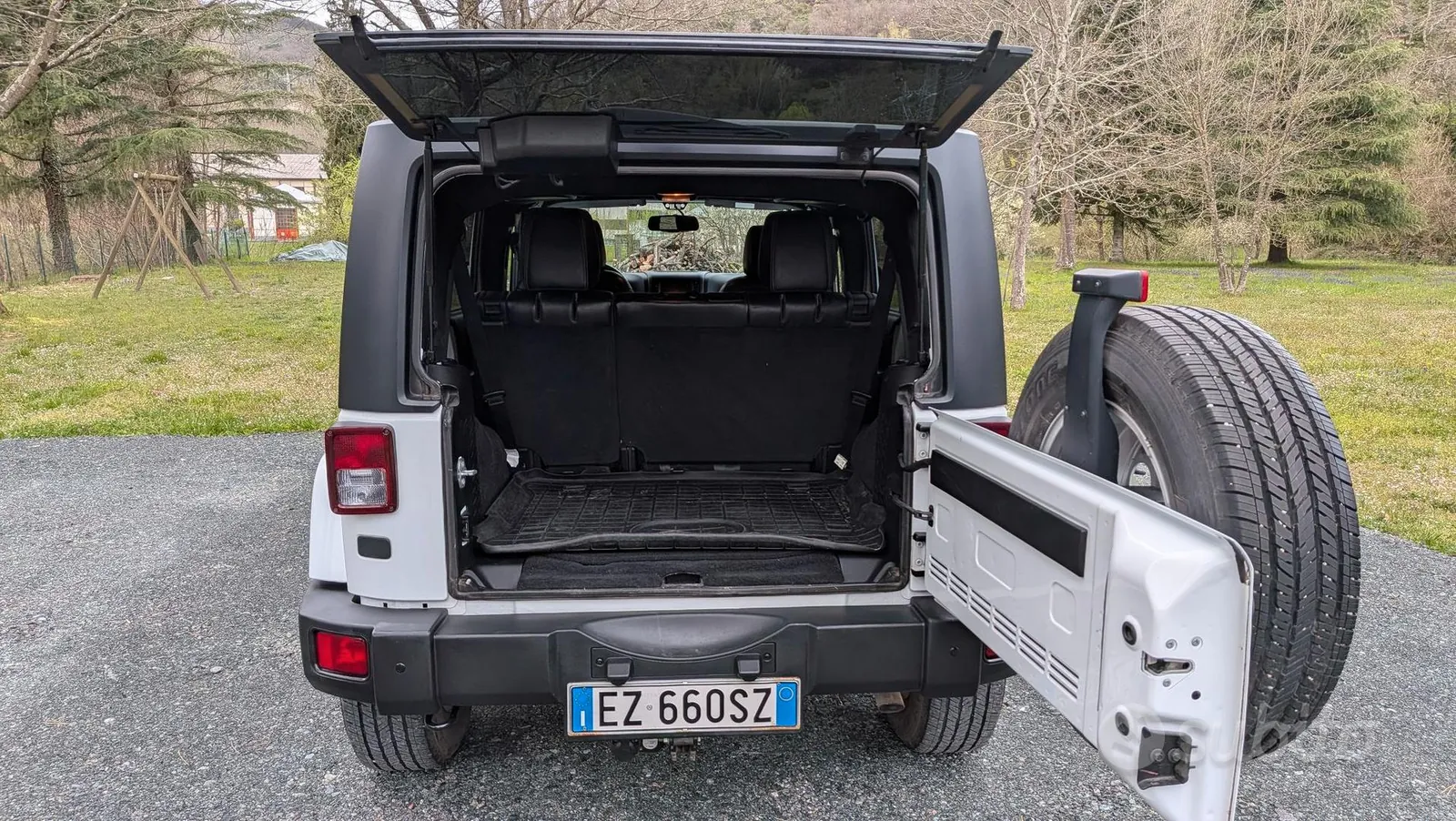 Jeep Wrangler 2015 photo 5