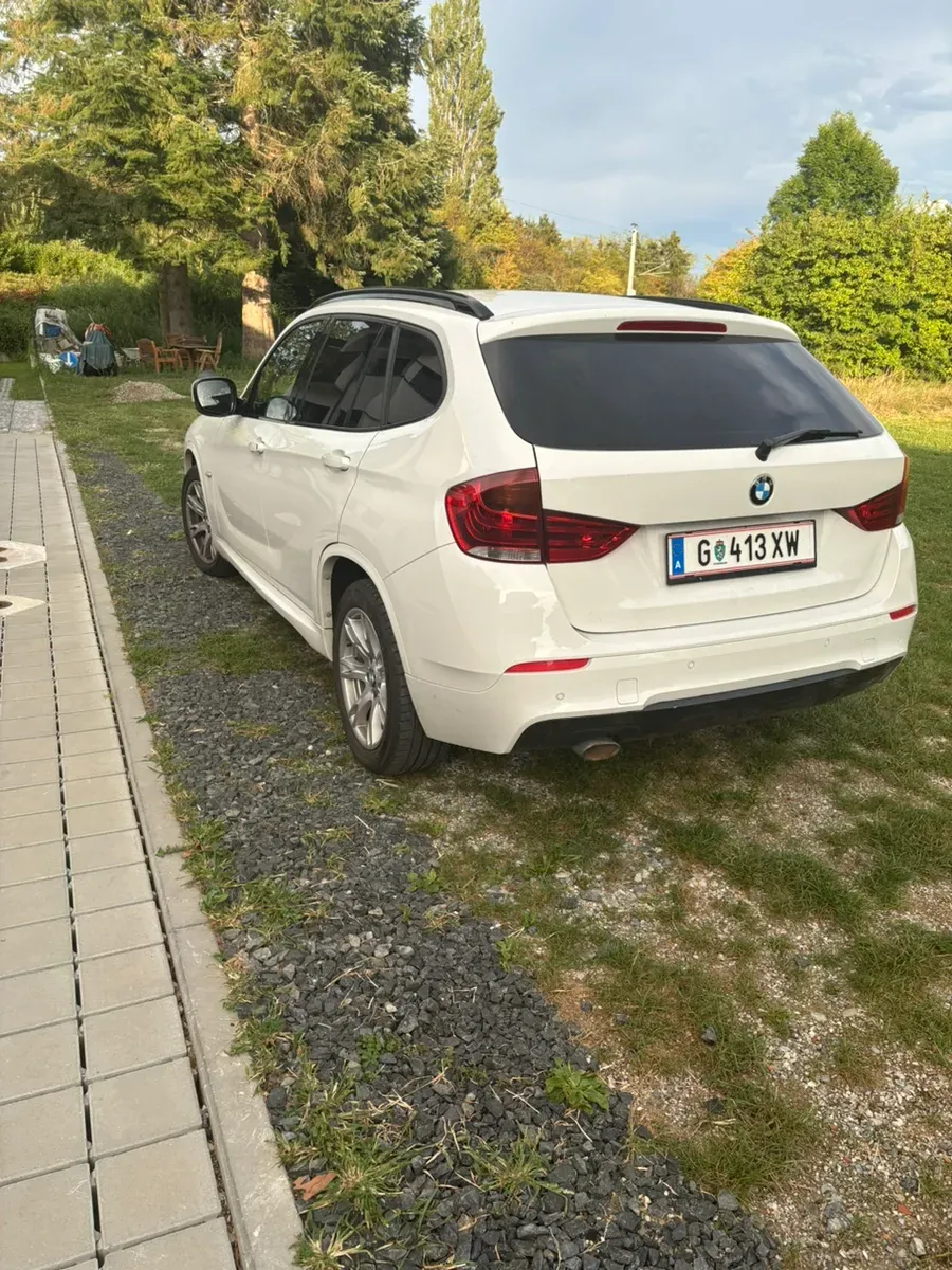 BMW X1 2011 photo 3