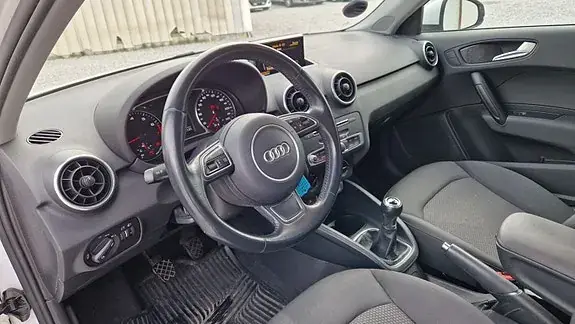 Audi A1 2016 photo 5