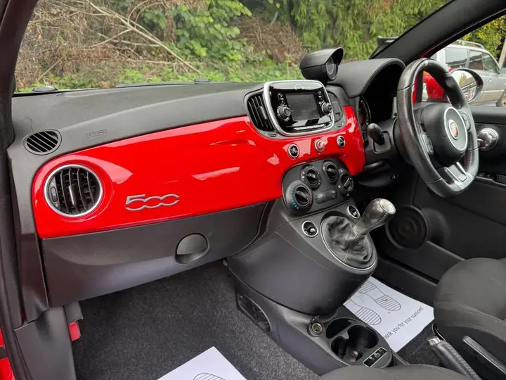 Abarth 595 2018 photo 2