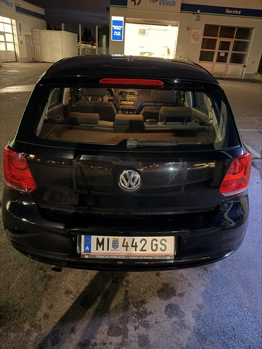Volkswagen Polo 2011 photo 3