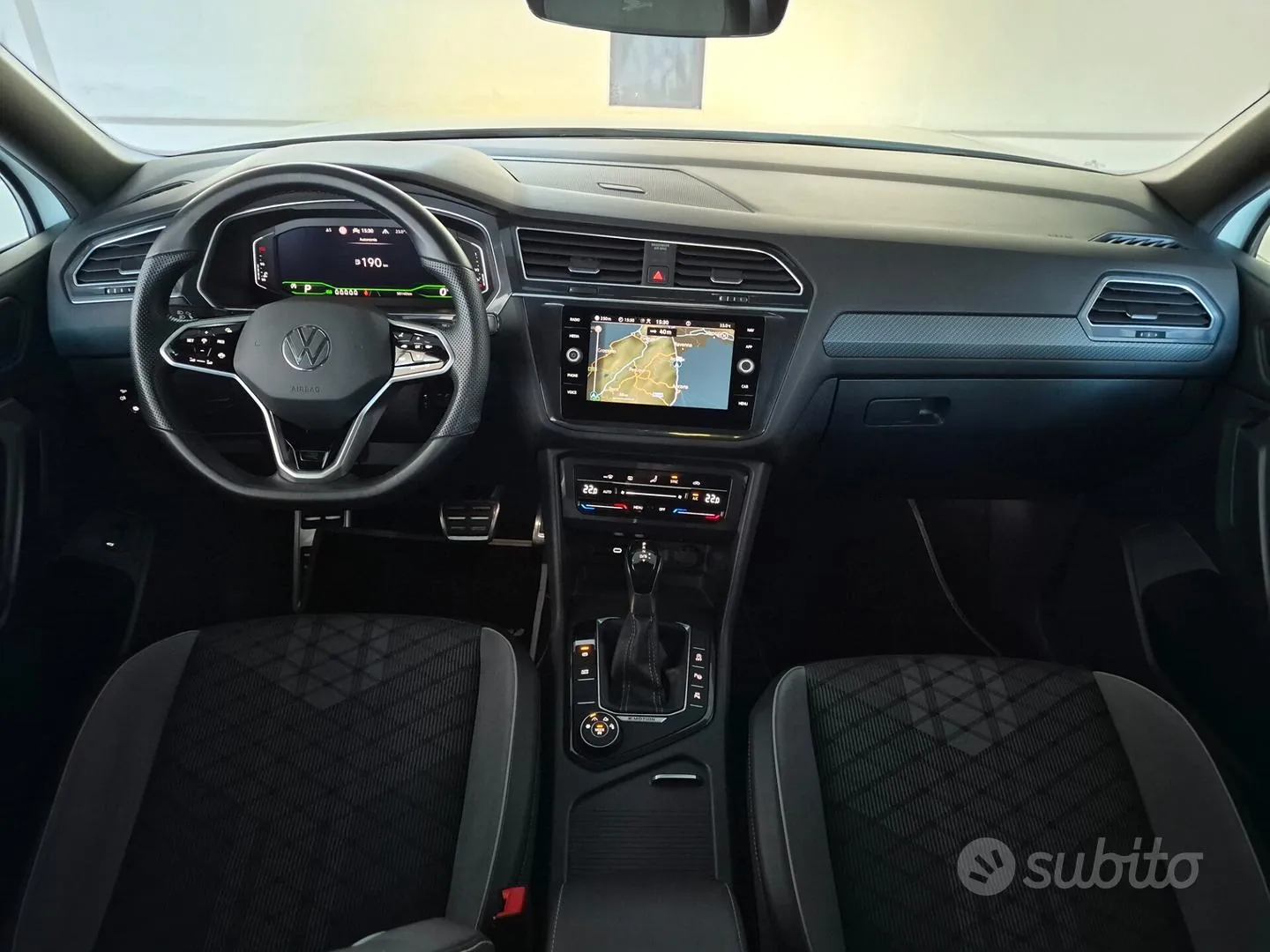 Volkswagen Tiguan Allspace 2022 photo 2