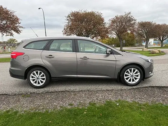 Ford Focus 2016 photo 5
