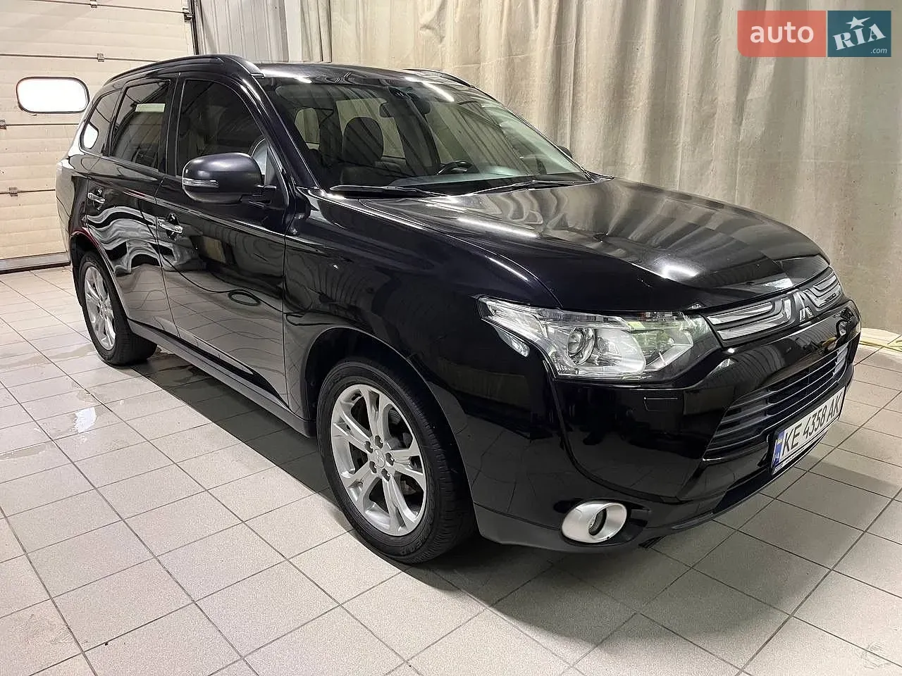 Mitsubishi Outlander 2013 photo 3