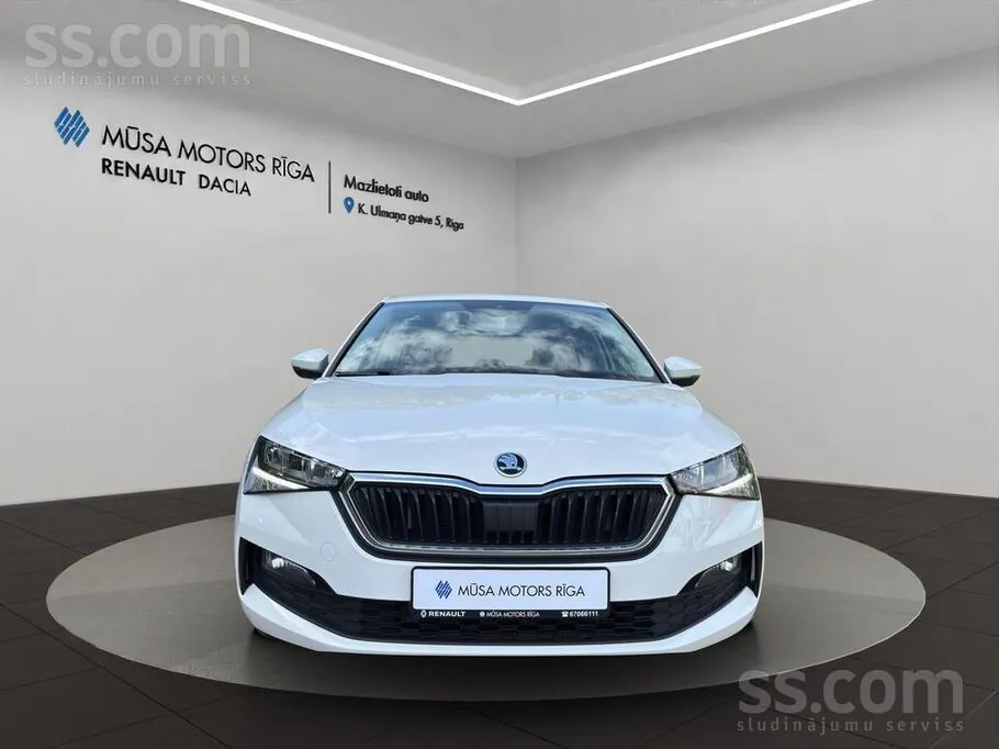 Skoda Scala 2020 photo 2