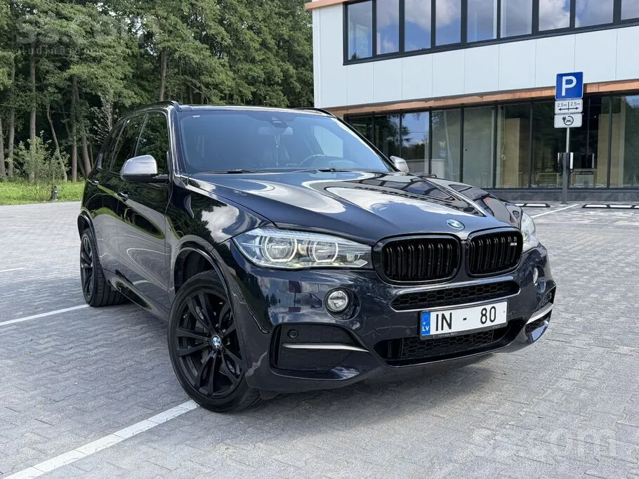 BMW X5 2015 photo 2