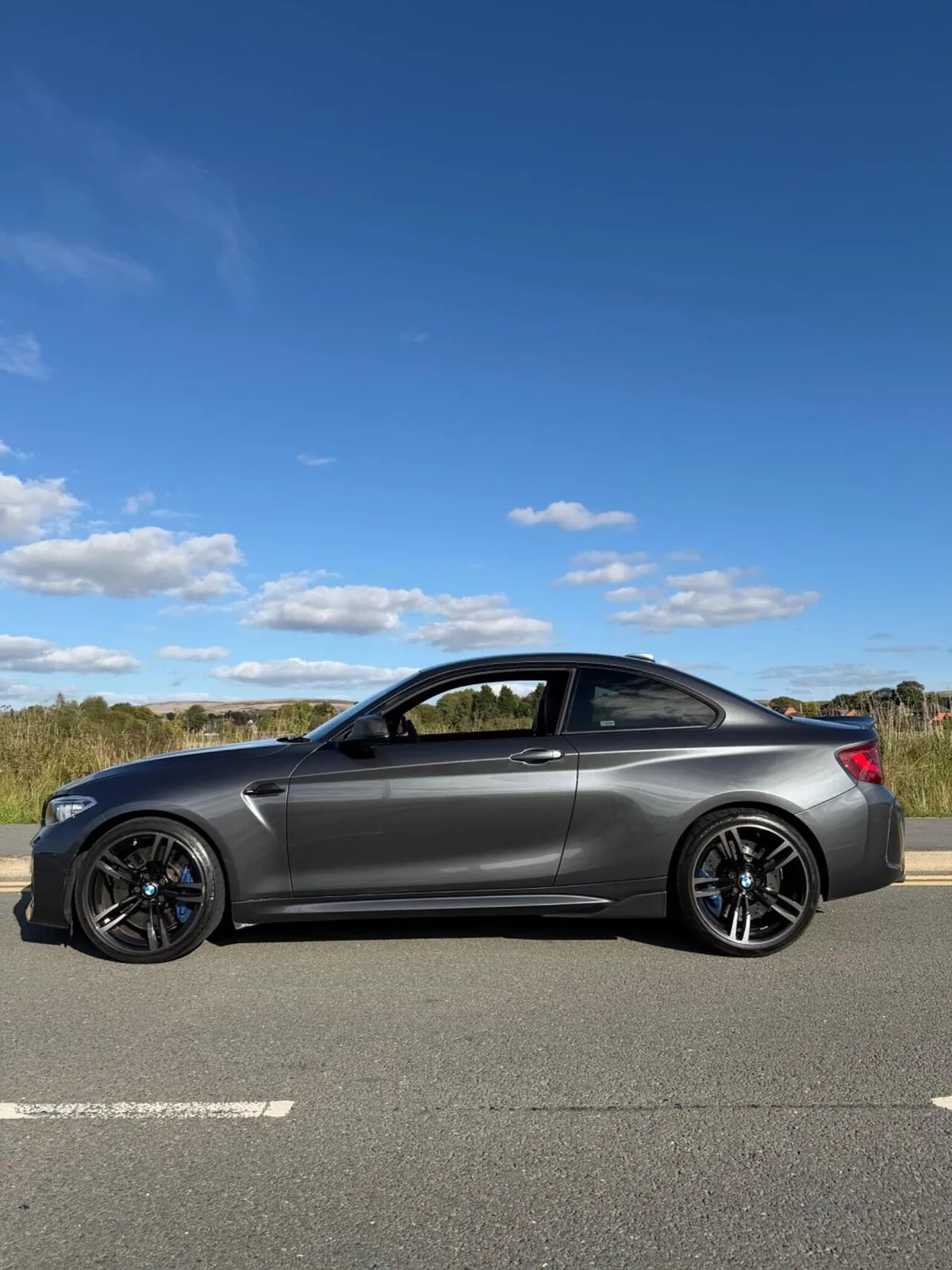 BMW M2 2017 photo 2