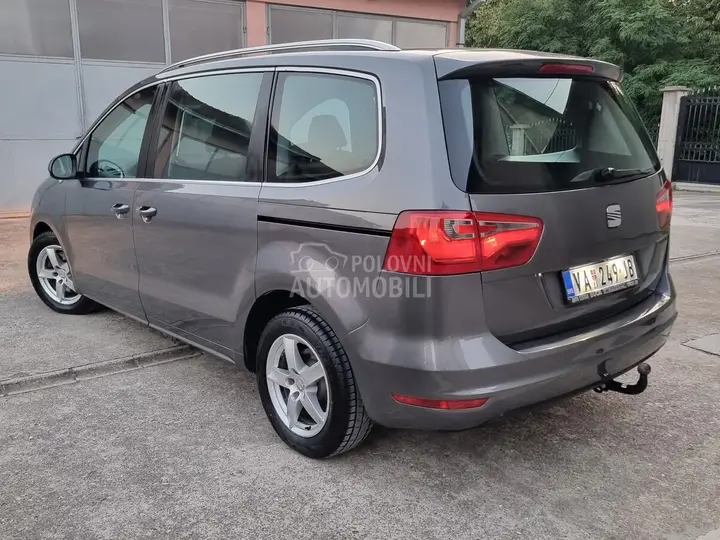 Seat Alhambra 2011 photo 4