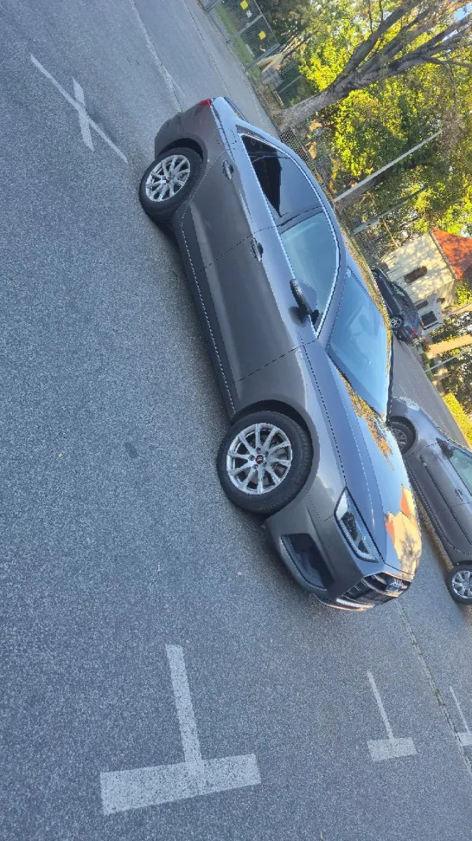 Audi A4 2020 photo 3