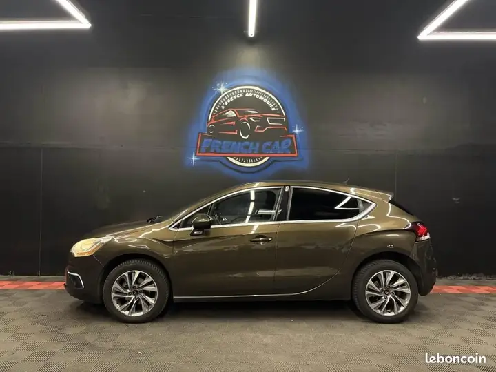 DS Automobiles Ds 4 2013 photo 3