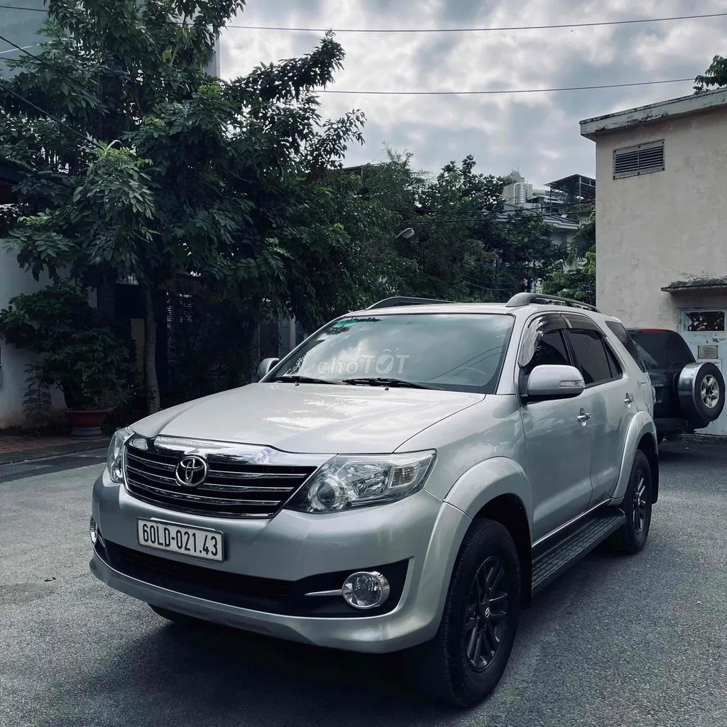 Toyota Fortuner 2016 photo 2