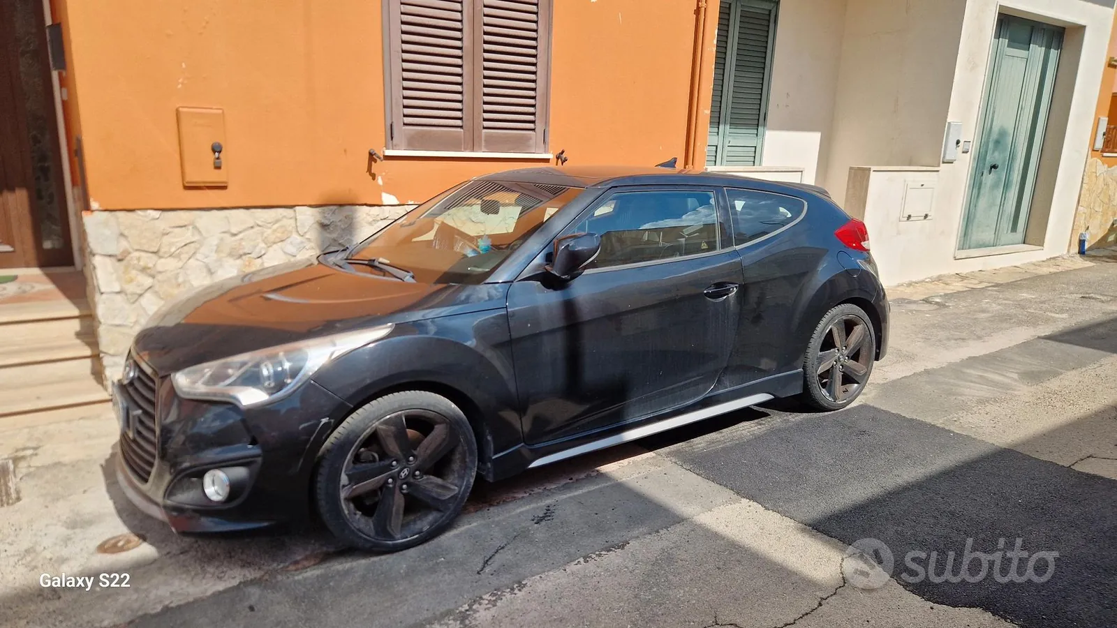 Hyundai Veloster