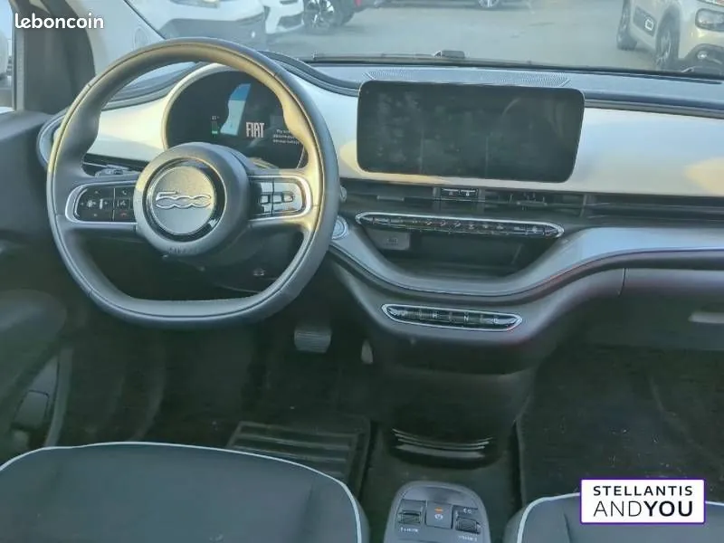 Fiat 500 2023 photo 2