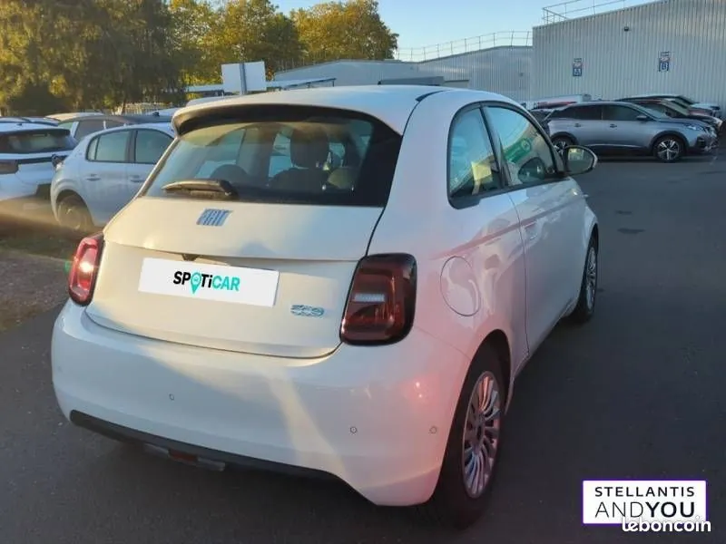 Fiat 500 2023 photo 3