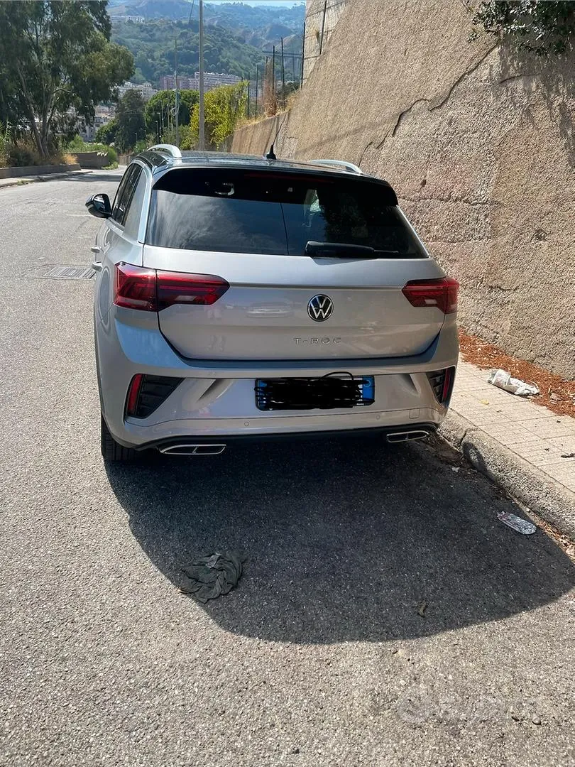 Volkswagen T-Roc 2023 photo 3