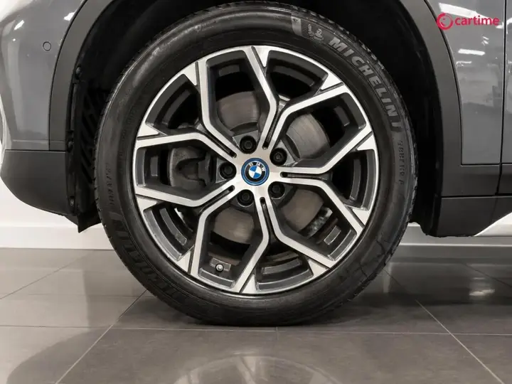 BMW X1 2022 photo 2