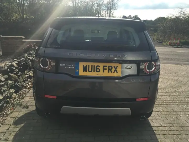 Land Rover Discovery Sport 2016 photo 5