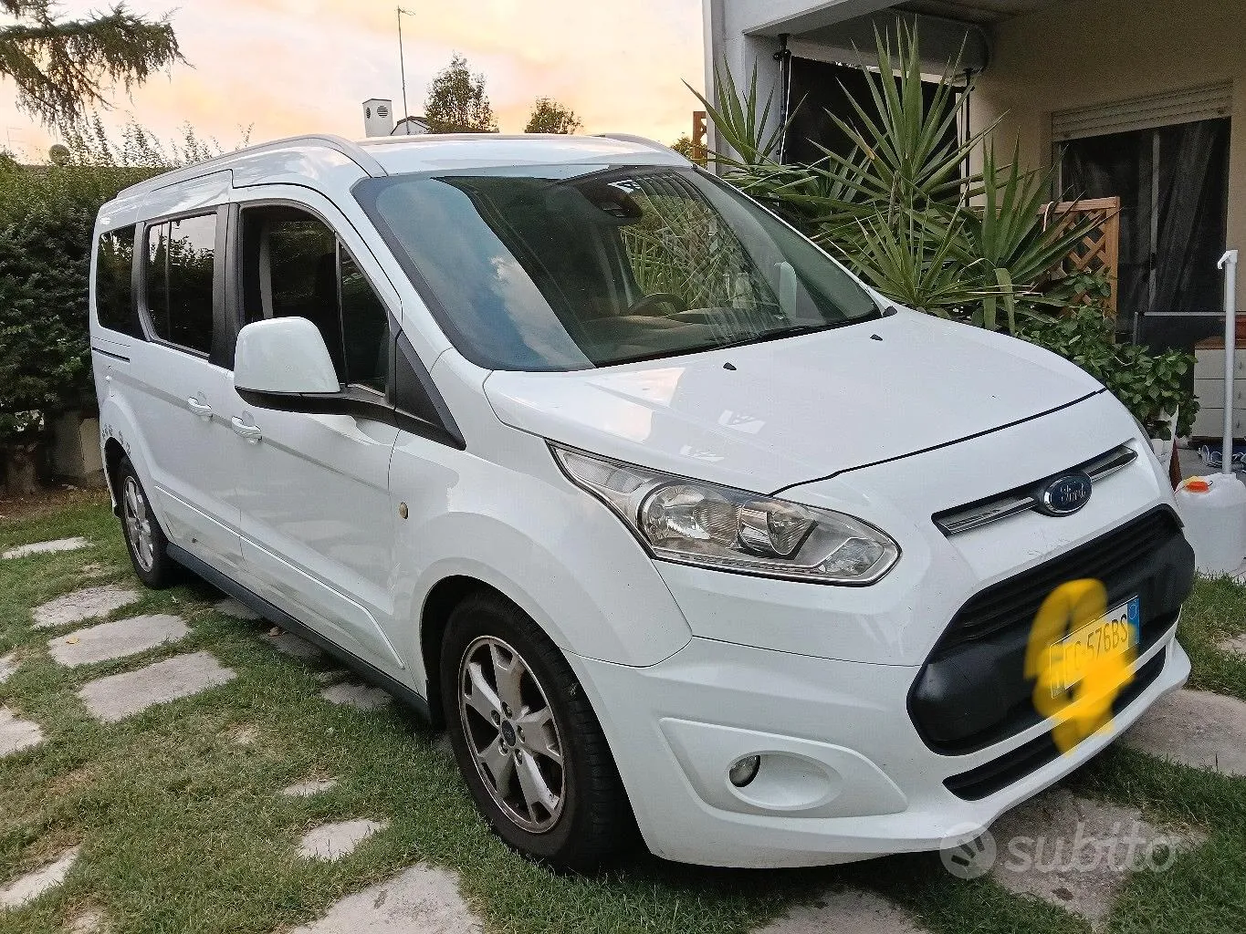 Ford Tourneo Connect 2016 photo 5