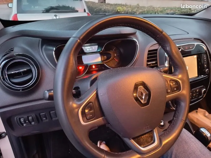 Renault Captur 2016 photo 3
