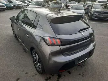 Peugeot 208 2020 photo 3