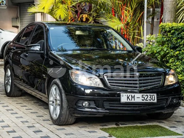 Mercedes-Benz C180 2010 photo 2