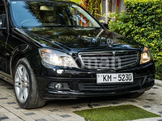 Mercedes-Benz C180 2010 photo 3