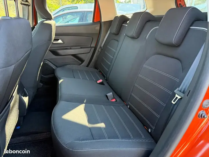 Dacia Duster 2022 photo 4